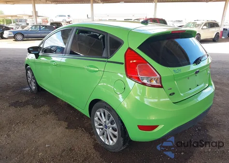 2014 Ford Fiesta Se z USA, uszkodzony, nr VIN 3FADP4EJ6EM139680
